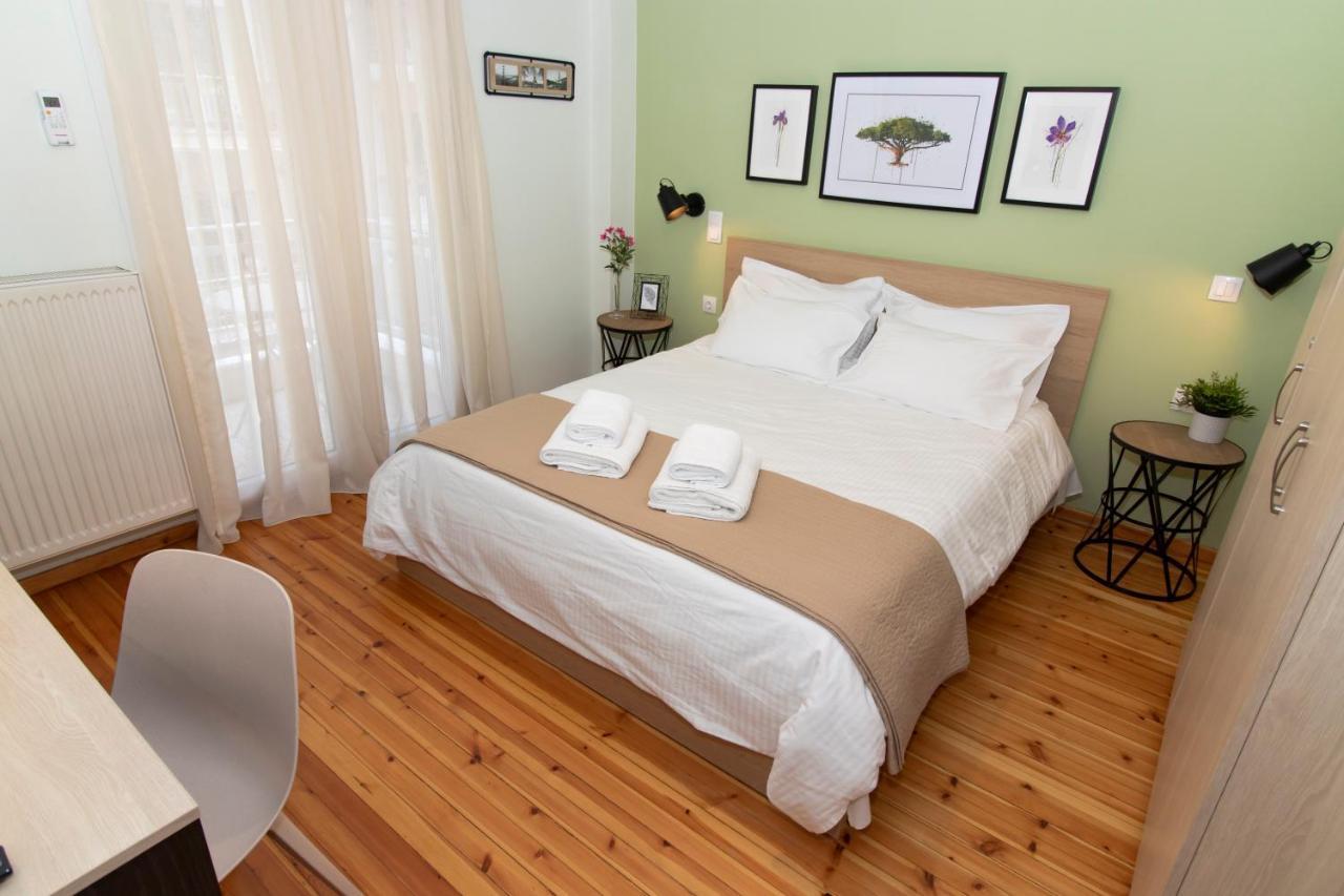 Large, Sunny, Modern Apartment Fully Renovated, Next To Agia Sofia Thessaloniki Exterior foto