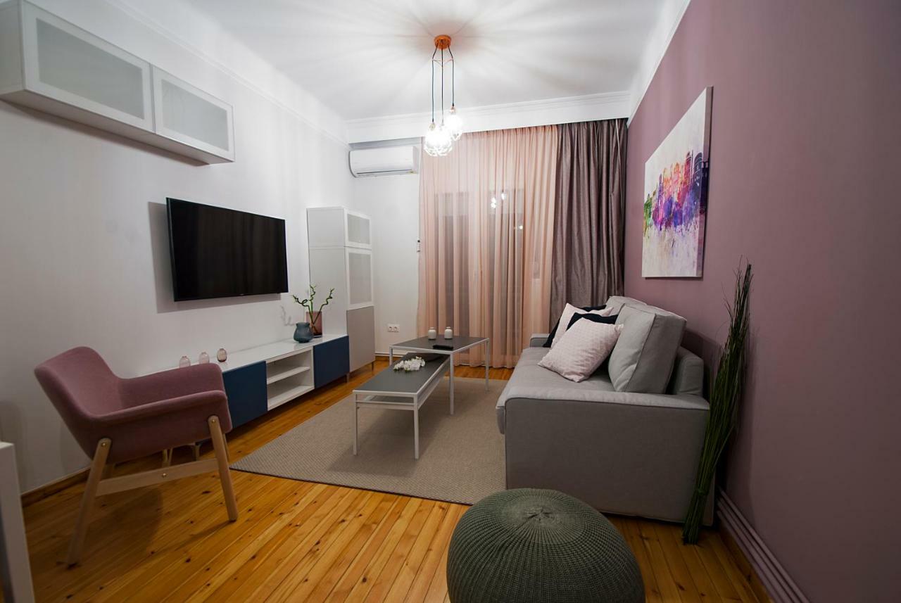 Large, Sunny, Modern Apartment Fully Renovated, Next To Agia Sofia Thessaloniki Exterior foto
